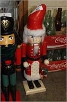 NUTCRACKER