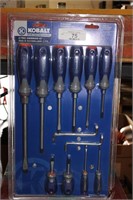 KOBALT 12 PIECE SCREW DRIVER SET