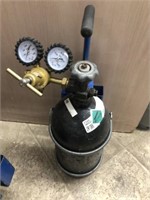 NITROGEN TANK WITH HANDLE AND GAUGES