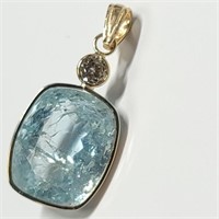 $2000 14K  Natural Aquamarine(9.5ct) Diamond(0.2ct