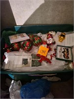 ENTIRE TOTE OF CHRISTMAS ORNAMENTS