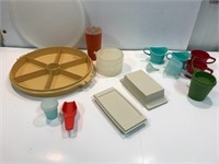 Tupperware and plastic kitchen ware