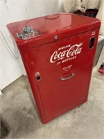 Vendor Coca-cola cooler w/ cover