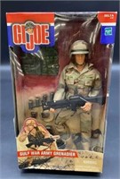 2001 GI Joe - Gulf War Army Grenadier
