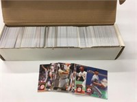 Box of 800+ Assorted Baseball Cards