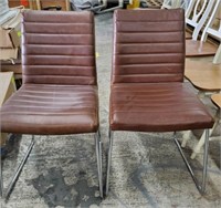 PAIR BROWN LEATHER TYPE RETRO CHAIR