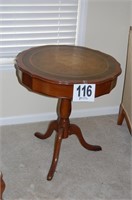 Round Pedestal Table 24x26" (Matches 127, 148,