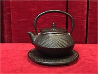 Cast Iron Tea Pot w/ Strainer & Trivet