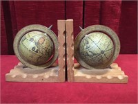 Old World Globes Bookends