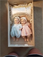 Vintage Tynie Twin Babies Horsman Dolls with Box