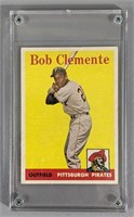 1958 Topps Bob Clemente Baseball Card #52