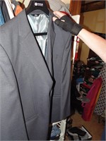 48 Regular Haggar Gray Suit Jacket