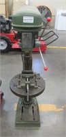 Ludell 5 Speed Drill Press w/Vise
