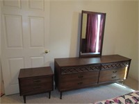 Bassett Furniture 3pc. Mid Century Bedroom Set