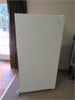 G.E. Upright Freezer - Approx. 5'T