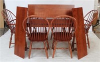 Dining Table w/ 3 Leaves & 6 chairs