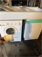 Washer/dryer - as is