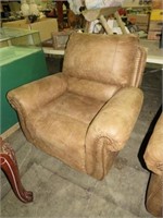 OVERSIZED LEATHERETTE RECLINER