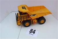 Toy Dump Truck (Battery) U(235)