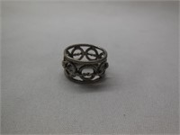 Sterling Silver Ring Size 8.25
