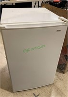 Sears Kenmore small freezer freestanding model