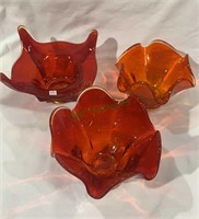 3 pieces of Viking glass - small bowls with
