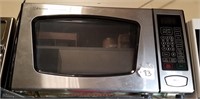 Emerson Microwave Oven (Works)