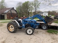 Ford 1520 Tractor