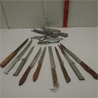 Assortment Of Kitchen Knifes & Utensils