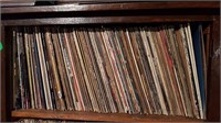 LARGE ASSORTMENT OF VINTAGE RECORDS