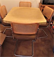 VINTAGE TABLE AND 4 CHAIRS W/ ONE LEAF