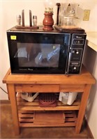 MICROWAVE AND STAND