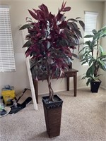 E - Artificial Potted Tree