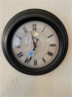 U - Wall Clock
