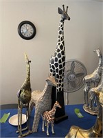 U - Giraffe Figurine Misc Lot