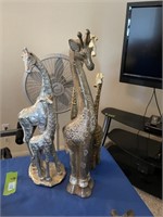 U - Tall Giraffes Figurine Lot