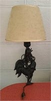 Adorable wall hanging rooster light and he works