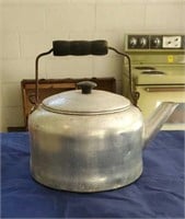 Aluminum tea kettle