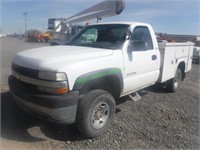 2002 Chevy 2500HD 4WD Service Truck