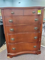 36" Wide x 48" Tall Drexel 6 drawer chest