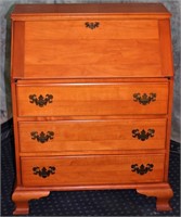 DROP FRONT MAPLE SECRETARY WITH 3 DRAWERS