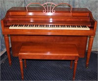 GULBRANSEN MINUET SPINET PIANO AND BENCH M#3600