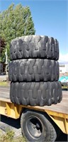 3 Titan Loader Dozer II Tires 20.5-25