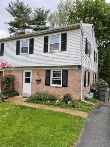 14 Yale Ave Lancaster, PA 17603