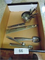 Measuring Cups & Spoon Wall Hooks