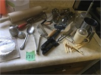 asst kitchen utensils