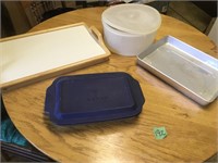 casserold dish, tray stand, tupperware contain