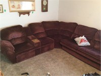 lazy boy 3 pc sectional, bring help to load,