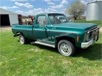 1979 Chevy Custom Deluxe 20 regular cab ¾ ton pick