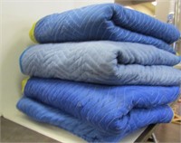 4 Padded Moving Blankets